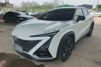 长安UNI-T 2022款 1.5T 旗舰型