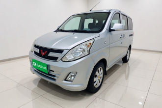 五菱汽车 五菱荣光V 2015款 1.2L基本型