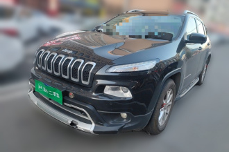 Jeep 自由光 2016款 2.4L 专业版