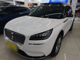 林肯 冒险家 2020款 2.0T 两驱尊享版