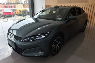 比亚迪 汉L 2025款 DM-p 四驱激光雷达旗舰型