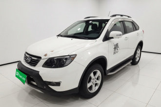 比亚迪S6 2014款 2.0L 手动豪华型 5座