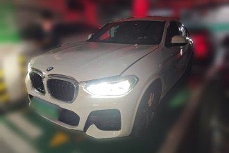 宝马X4 2020款 xDrive25i M运动套装