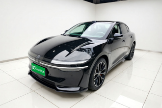 极氪007 2025款 四驱智驾版 75kWh