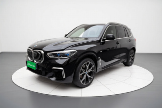 宝马X5 2022款 改款 xDrive 40Li M运动套装