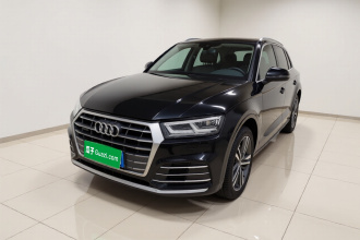 奥迪Q5L 2020款 改款 40 TFSI 荣享时尚型