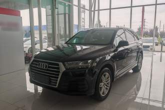 奥迪Q7 2018款 40 TFSI 舒适型
