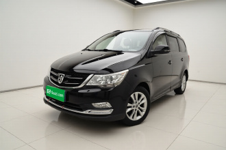 宝骏730 2016款 1.5L 手动舒适型 7座 国V