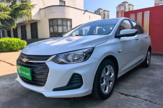 雪佛兰 科沃兹 2020款 325T 自动欣悦版