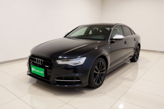 奥迪A6L 2018款 30周年年型 45 TFSI quattro 运动型