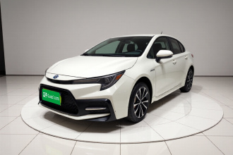 丰田 雷凌 2022款 双擎 1.8H E-CVT运动版