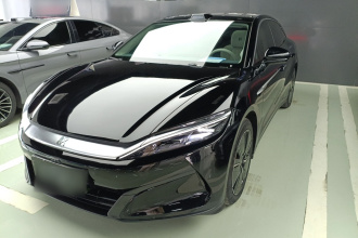 比亚迪 汉L 2025款 EV 701KM激光雷达尊享型