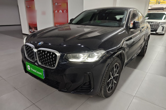 宝马X4 2022款 xDrive 25i M运动套装