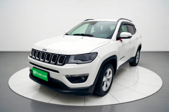 Jeep 指南者 2017款 200T 自动家享版