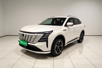 长安CS75 PLUS 2025款 第四代 1.5T 新蓝鲸 智慧旗舰型