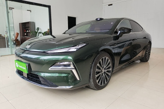 吉利银河 银河星耀8 2025款 130km EM-P 星舰版