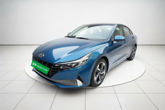 现代 伊兰特 2022款 1.5L CVT LUX尊贵版