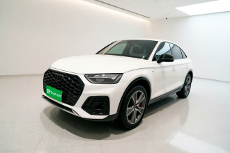 奥迪Q5L Sportback 2023款 40 TFSI 豪华型