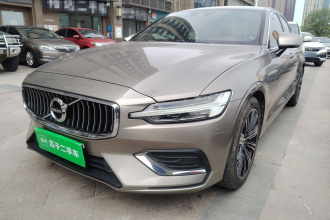 沃尔沃S60 2020款 T4 智远运动版