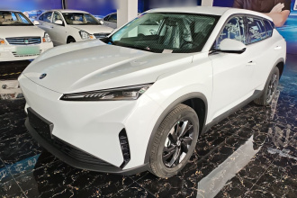 东风风神 SKY EV01 2025款 530km AIR精英版