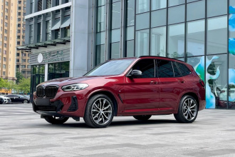 宝马X3 2023款 改款 xDrive30i 领先型 M曜夜套装