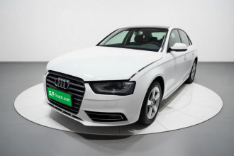奥迪A4L 2016款 30 TFSI 典藏版 自动舒适型
