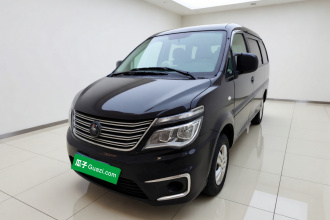 东风风行 菱智 2022款 M5 1.6L 实用型 7座