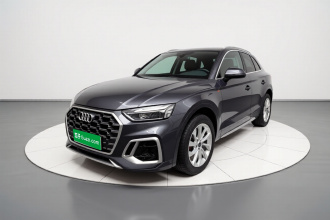 奥迪Q5L 2022款 40T 豪华动感型