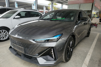 长安UNI-V 2023款 1.5T 尊贵型