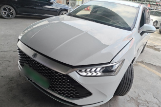 比亚迪 秦PLUS 2021款 DM-i 55KM 尊贵型