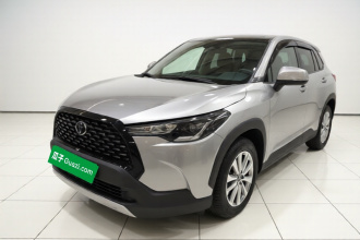 丰田 卡罗拉锐放 2024款 2.0L 先锋版