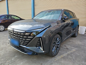 长安UNI-Z 2025款 1.5T 尊贵型