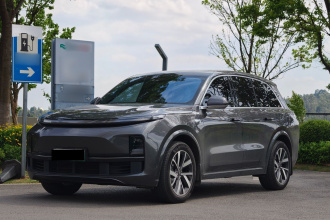 理想汽车 理想L8 2023款 Air