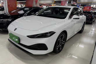 荣威D7 2023款 DMH 125km 超越版