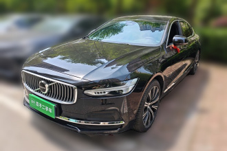 沃尔沃S90 2025款 B5 智远豪华版