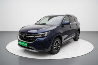 东风风行 风行T5 2022款 盛世款 1.5T 自动逐梦版五座