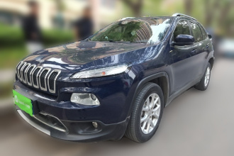 Jeep 自由光 2017款 2.0L 优越版