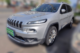 Jeep 自由光 2016款 2.4L 优越版