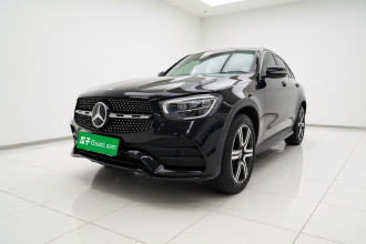 奔驰GLC轿跑 2022款 改款 GLC 260 4MATIC 轿跑SUV