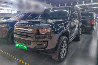 路虎卫士 2022款 90 3.0T P400 XS