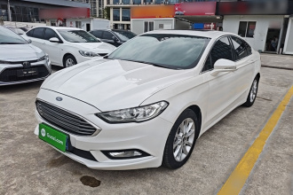 福特 蒙迪欧 2017款 EcoBoost 180 时尚型