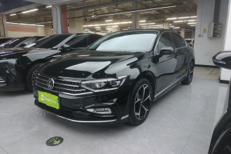 大众 迈腾 2023款 200万辆纪念版 330TSI DSG领先型