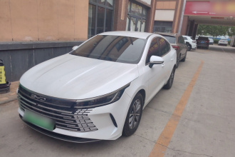 比亚迪 驱逐舰05 2024款 荣耀版 DM-i 55KM 豪华型