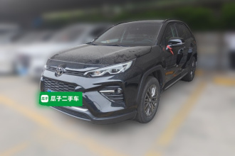 丰田 威兰达 2023款 2.0L CVT两驱豪华PLUS版