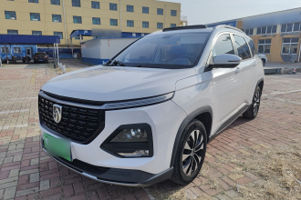 宝骏530 2020款 1.5T CVT尊贵互联型 7座