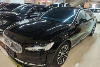 沃尔沃S90 2024款 B5 智逸豪华版