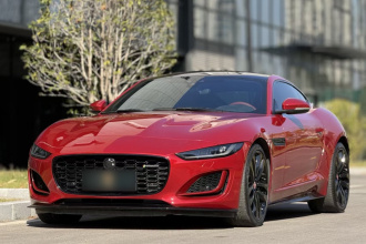 捷豹F-TYPE 2023款 P300 硬顶版 R-DYNAMIC BLACK