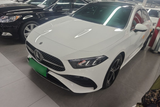 奔驰A级 2025款 A 200 L 时尚型
