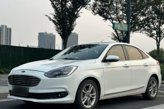 福特 福睿斯 2019款 改款 1.5L 自动悦享型 国VI