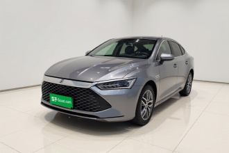 比亚迪 秦PLUS 2023款 冠军版 DM-i 55KM超越型